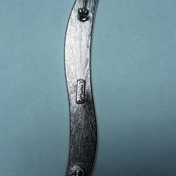 Vintage Monet Silver and Black Wave Brooch - Picture 3 of 3